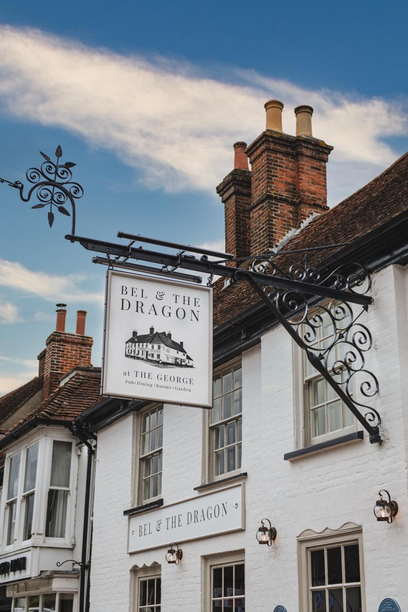 Bel And The Dragon-Odiham Otel Dış mekan fotoğraf