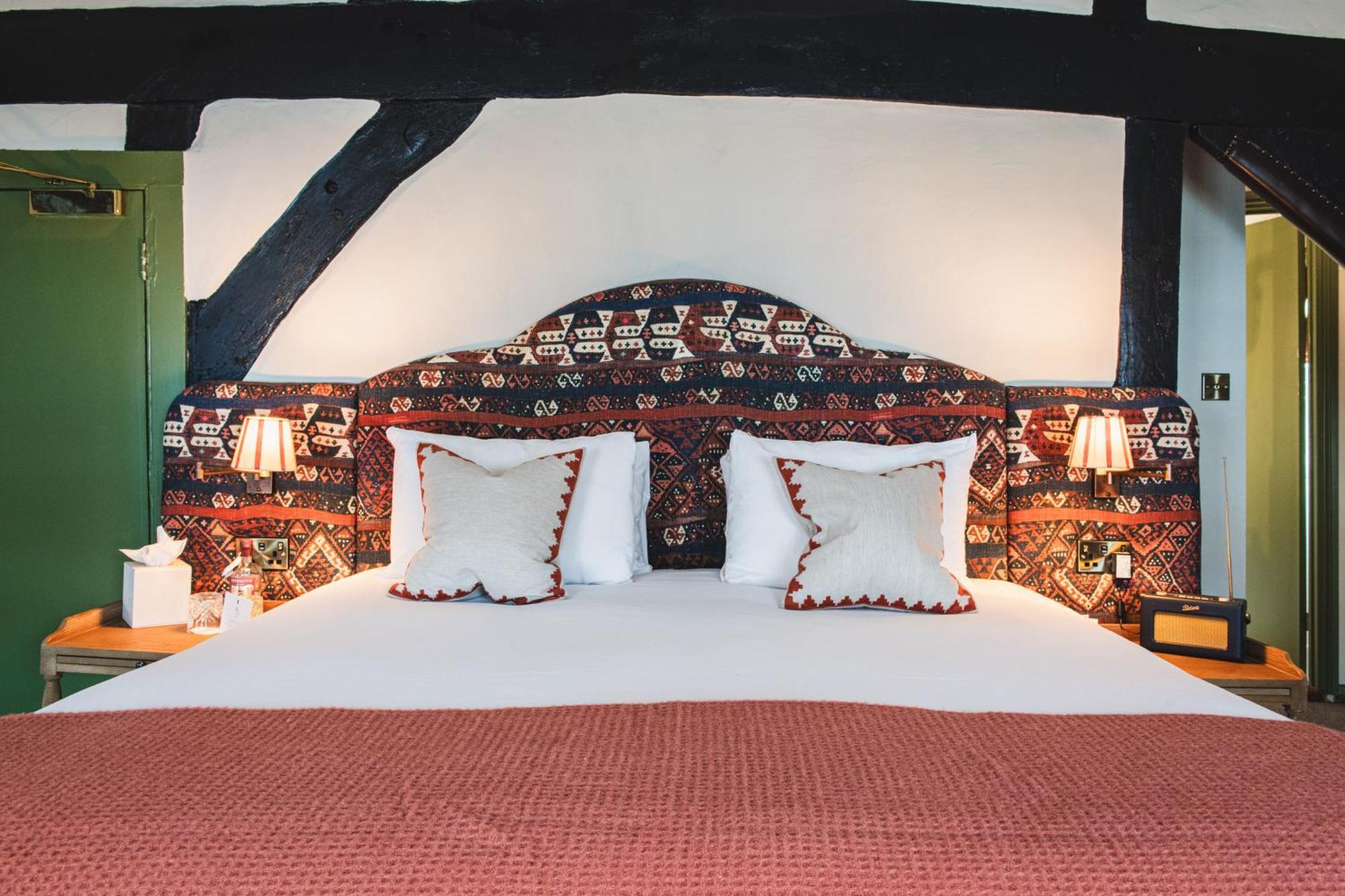 Bel And The Dragon-Odiham Otel Dış mekan fotoğraf